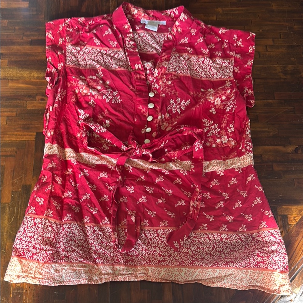 Charlotte Russe Floral Red Women's Top